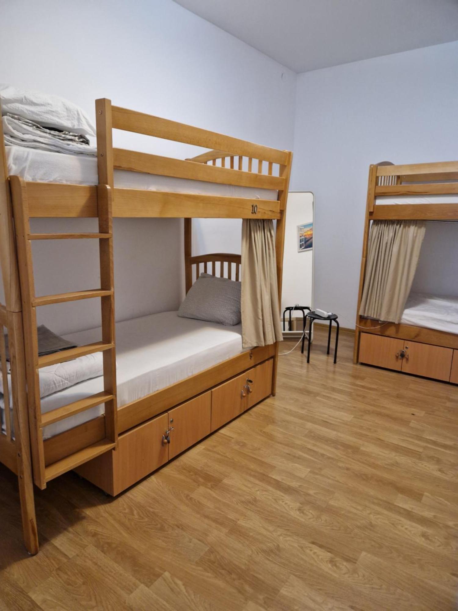 Hostel Andrei Ясси Екстер'єр фото